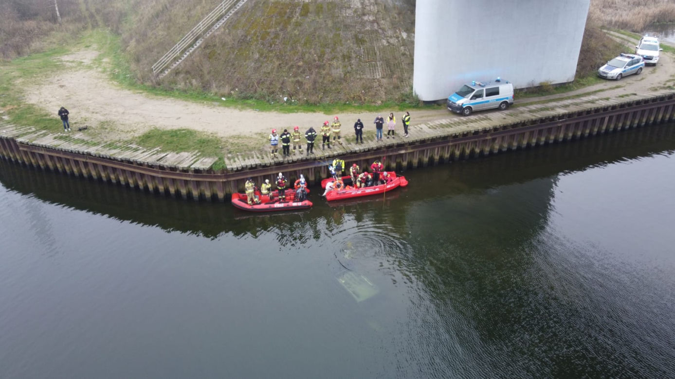 Dramat w Wolinie. Samochód wjechał do Dziwny