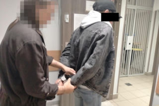 Dramatyczny pościg na warszawskiej Pradze. Pijany 39-latek uciekał przed policją, miał istotny powód