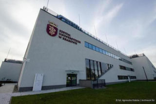 Kraków: oddział onkologii Szpitala Uniwersyteckiego w nowej siedzibie