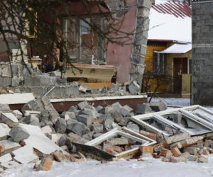 Gaz rozsadził mieszkanie mamusi. Groźna eksplozja w Olszewnicy Nowej