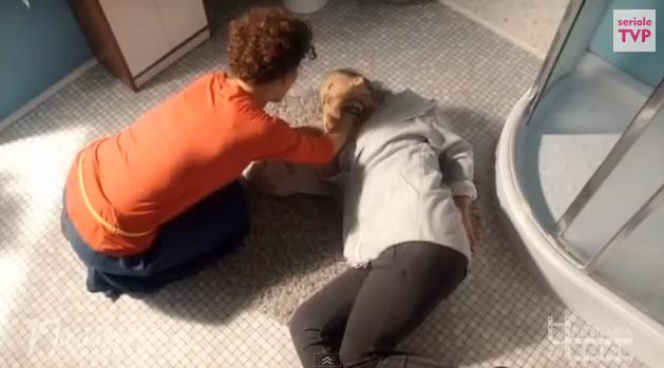 Na dobre i na złe odc. 544. Ola (Anna Karczmarczyk), Klaudia (Julia Wyszyńska)
