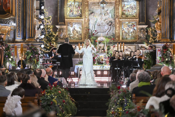 Wielkie Kolędowanie w Polsacie. Najpiękniejsze kolędy i pastorałki w wykonaniu gwiazd