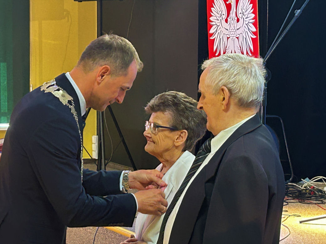 25 par świętowało swój jubileusz małżeński, a wśród nich rekordziści