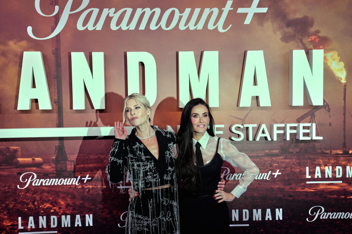 Demi Moore zachwyca na czerwonym dywanie. 63-latka w świetnej formie