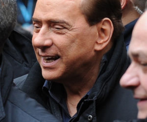 Silvio Berlusconi cały i zdrowy 