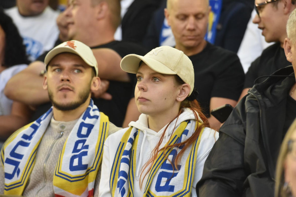 PRES Grupa Deweloperska Toruń - Betard Sparta Wrocław. Zdjęcia kibiców i zawodników z półfinału PGE Ekstraligi na Motoarenie