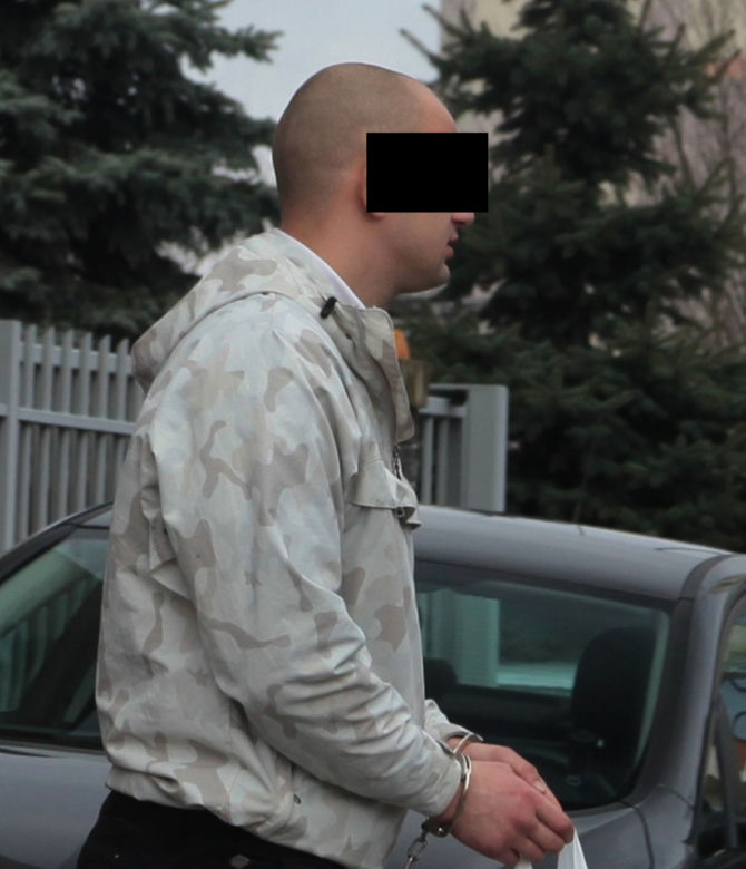  Zmasakrował Marcina w bramie, bo złapał go na kradzieży. Łukasz W. trafił za kratki. Posiedzi 15 lat