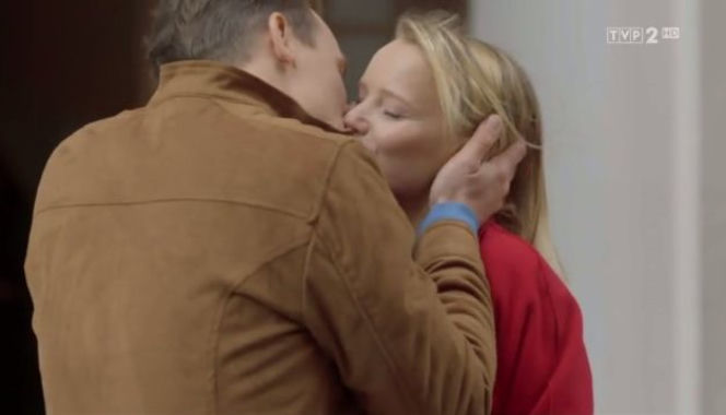 O mnie się nie martw 7, odcinek 13, Iga (Joanna Kulig), Marcin (Stefan Pawłowski)