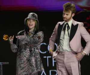 Gwiazdy na Grammy 2021 - Billie Eilish i Finneas O'Connell