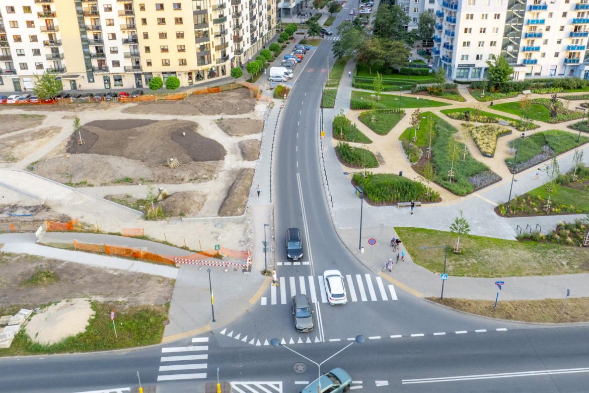 1000 drzew, 100 tysięcy krzewów i ogród zmysłów