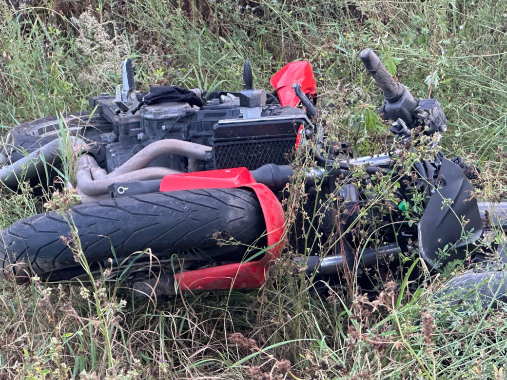 Śmiertelny wypadek w Warszawie. Nie żyje motocyklista. Licznik zatrzymał się na 260 km/h