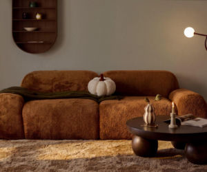 Pumpkin spice latte nie tylko w kubku. Ten trend wkracza do mieszkań