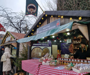 Gdański Jarmark Bożonarodzeniowy 2025: Ceny z kosmosu? Sandwich za 89 zł i grzaniec za...