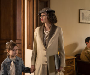 Receptura. Maria Kielicz (Agnieszka Więdłocha), mała Kazia Jankowska (Adrianna Skoczylas)