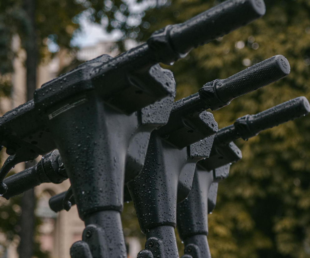 Zakaz hulajnóg w parkach