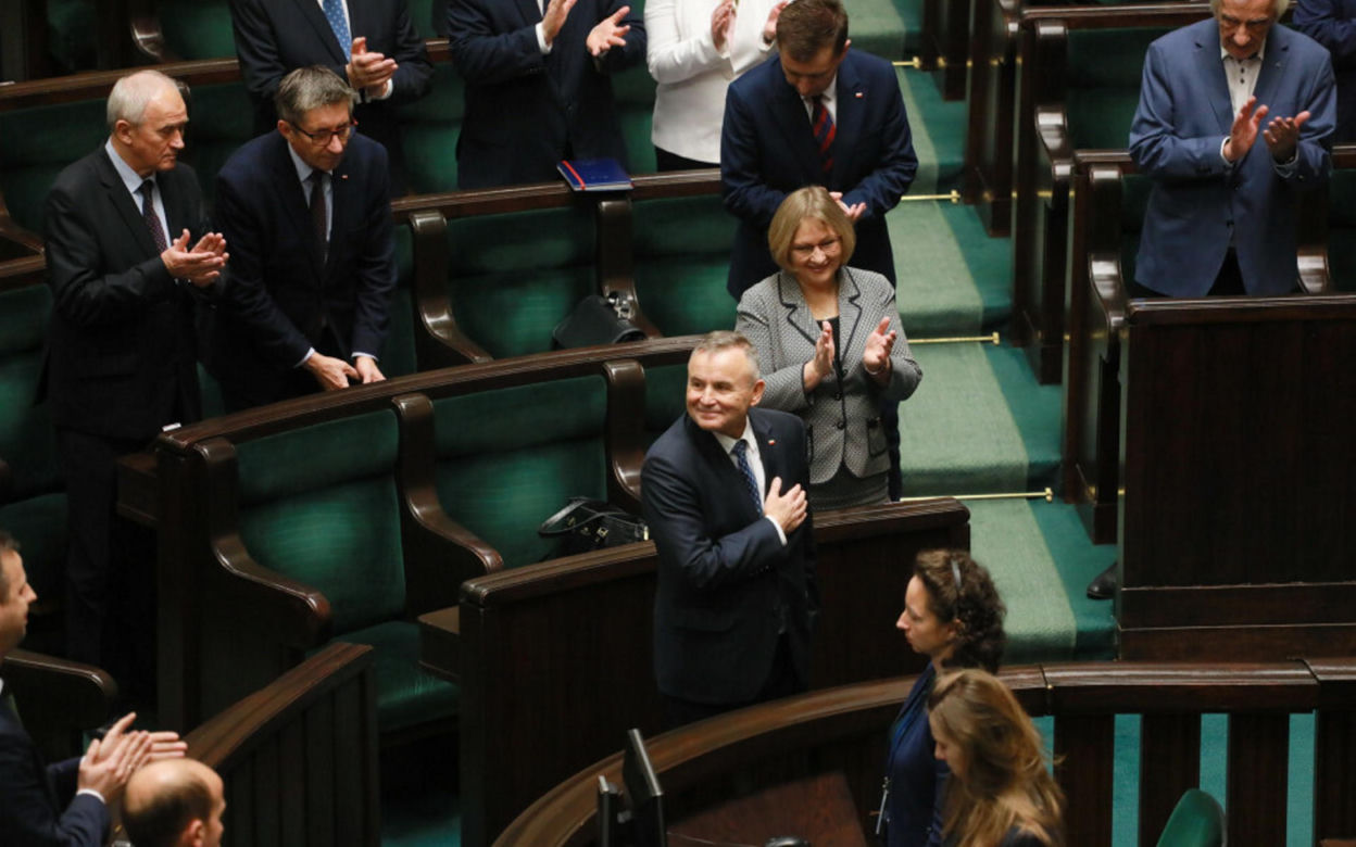 Poseł PiS uległ strasznemu wypadkowi! W jego auto uderzył łoś