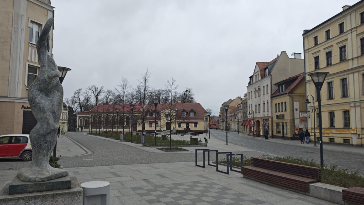 Prawie 100 lat temu było osobnym miastem. Dziś, jest częścią Wrocławia 
