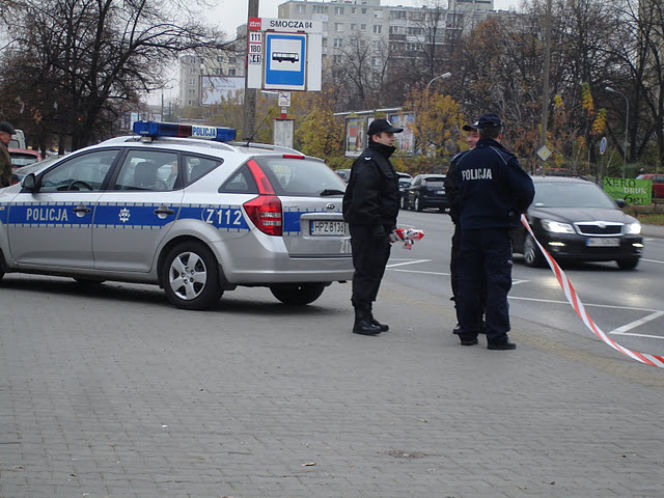 WARSZAWA, Muranów: Fałszywy alarm bombowy w delikatesach