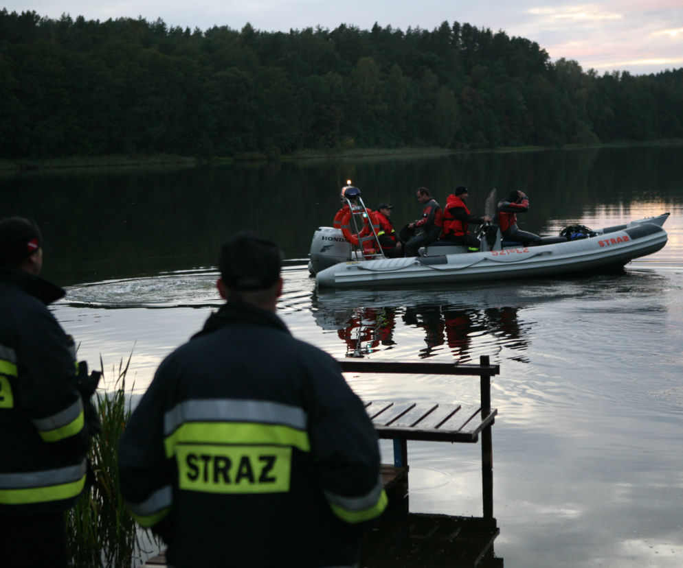 Strażacy szukają topielca