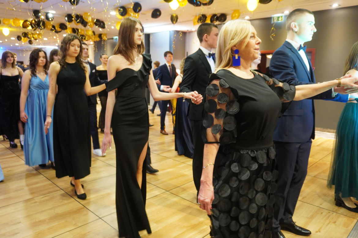 Studniówka III LO w Poznaniu