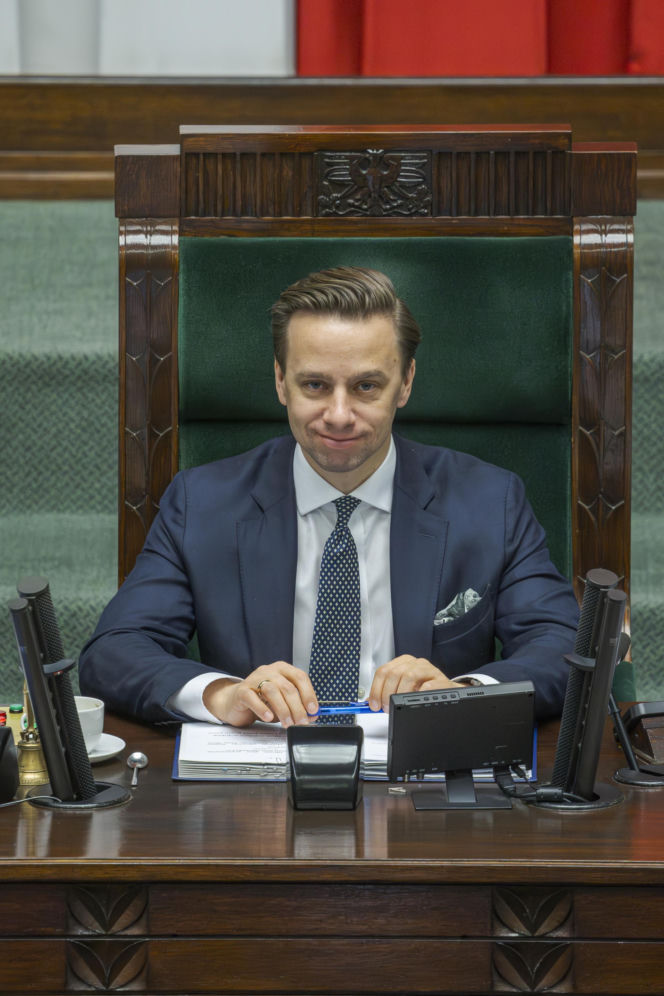 Koalicja Kaczyńskiego z Mentzenem i Braunem