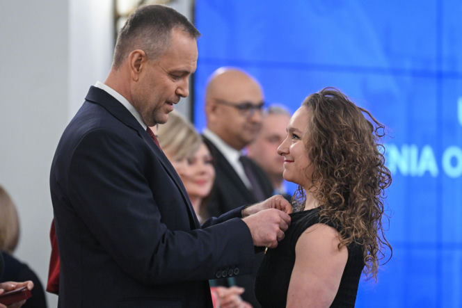 Prezydent w Dzień Kobiet wręczył odznaczenia zasłużonym kobietom