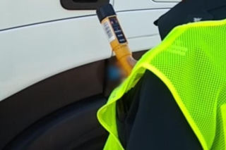Wypił alkohol i wsiadł za kierownicę ciężarówki. Wpadł podczas kontroli
