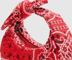 Tę torebkę będą znać wszyscy. Baby Brooklyn Bag - świeże spojrzenie na akcesoria Levi’s®  w sezonie Wiosna/Lato 2026