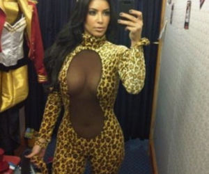 Kim Kardashian - Halloween