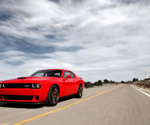 Dodge Challenger SRT i SRT Hellcat
