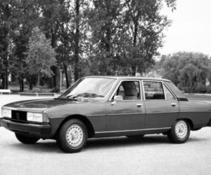 Peugeot 604