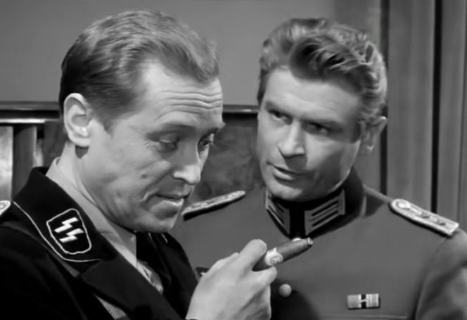 Hans Kloss nigdy nie powiedział tego Brunnerowi. Legendę kultowego cytatu stworzył Stanisław Bareja