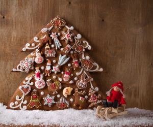 Kalendarz adwentowy z pierniczków. Jak zrobić świąteczną niespodziankę w domu?