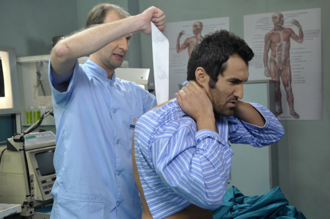 W serialu grali m.in. Anna Przybylska, Katarzyna Cichopek, Joanna Koroniewska, Krzysztof Kowalewski, Hanna Śleszyńska, Paweł Wawrzecki i Piotr Gąsowski.