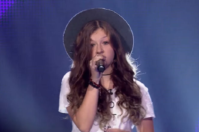 Zuzia Jabłońska w finale The Voice Kids. Piosenka Believer w jej wykonaniu to prawdziwa petarda!