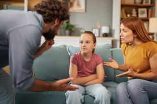 Dlaczego dobrzy rodzice czasem krzyczą? To częstsze, niż myślisz