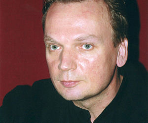Tak zmieniał się Grzegorz Ciechowski. Od buntownika z Republiki do dojrzałego artysty