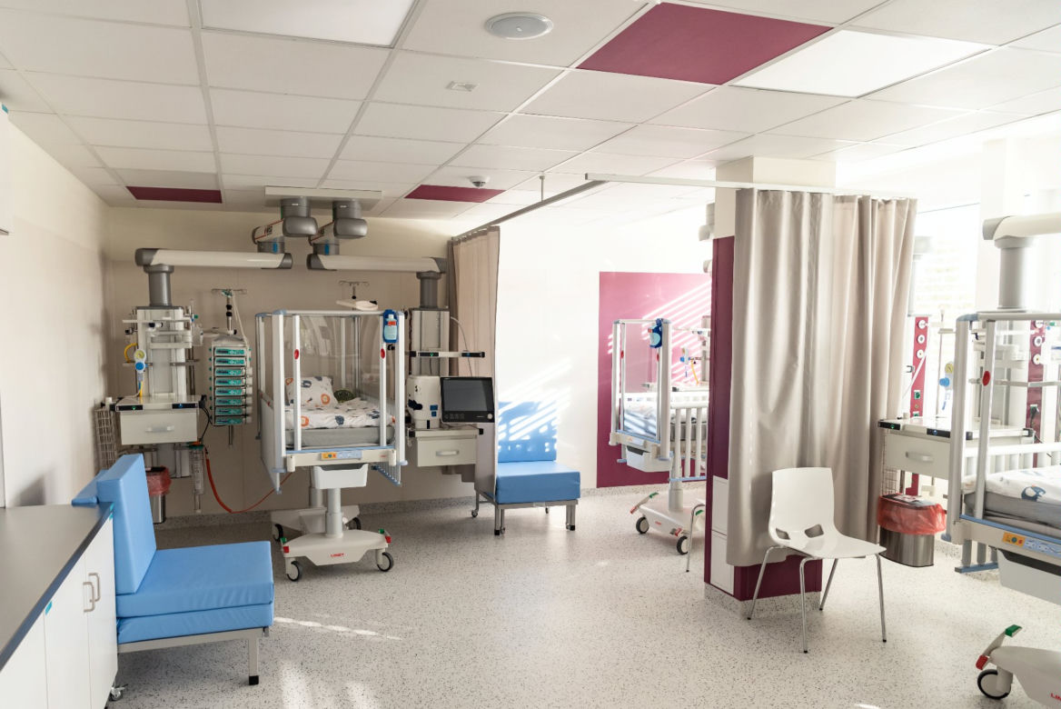 Szpital dziecięcy w Poznaniu ma nowe oddziały. To była inwestycja za ponad 94 mln złotych