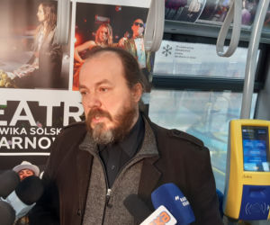 Teatr walczy o widza