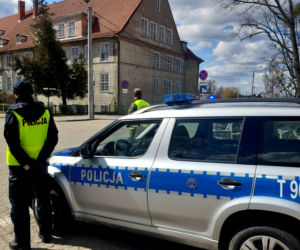 Warmińsko-mazurskie: policjanci walczą z łamaniem nowych przepisów