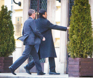 SZOK! Tusk  pracował  w  sobotę! 