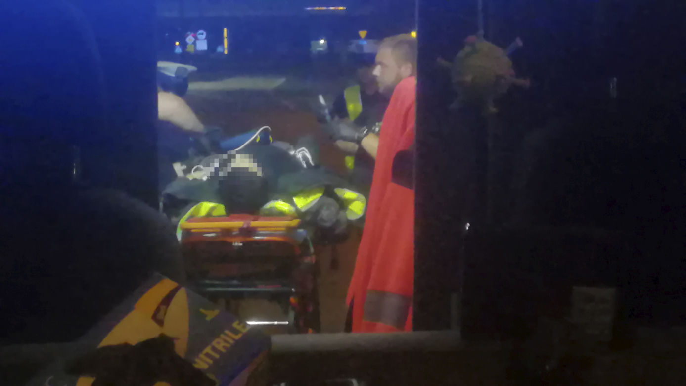 Policjant trafił do szpitala w ciężkim stanie. 