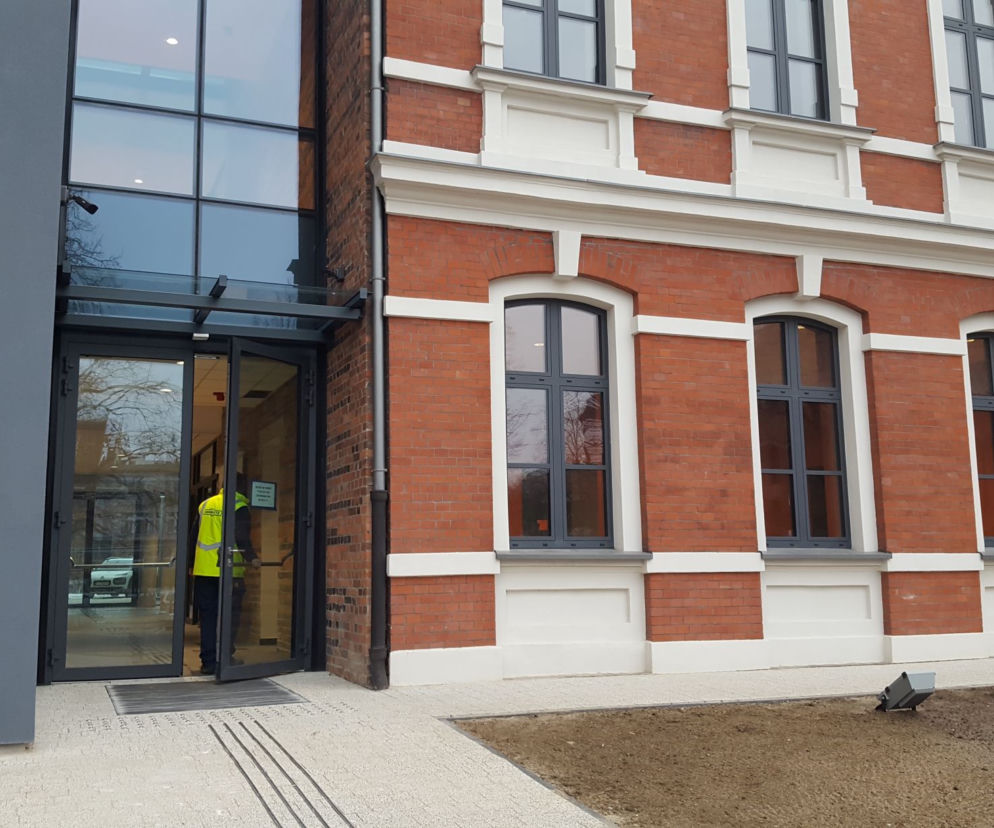 Koniec budowy nowej biblioteki w Lesznie