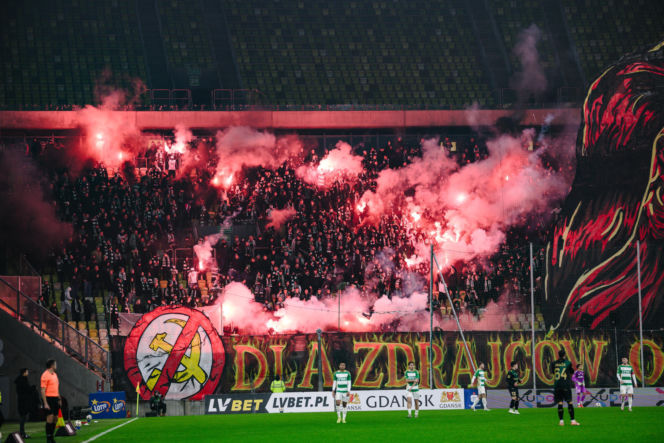 Lechia Gdańsk - Górnik Zabrze, zdjęcia kibiców i zawodników z meczu 18, kolejki PKO BP Ekstraklasy