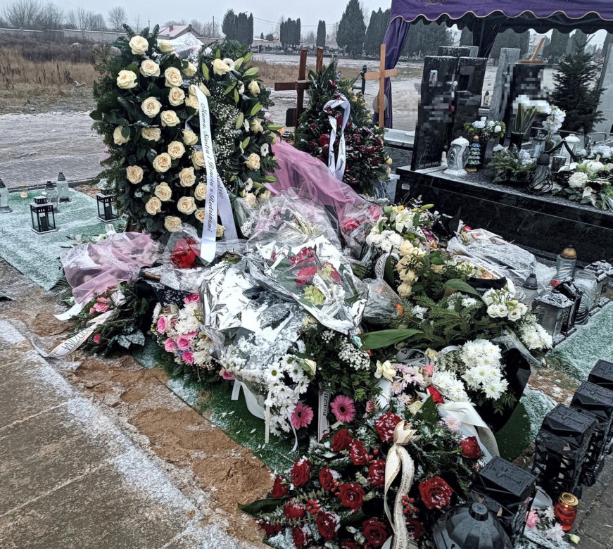 Rozstrzelał Basię i spłonął