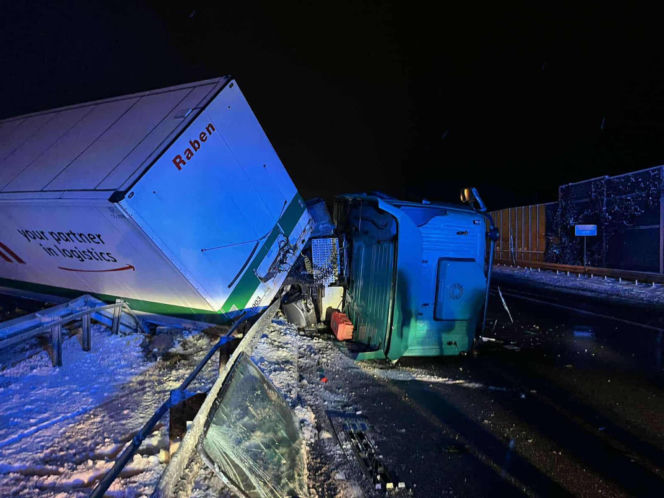 Zablokowana droga S7 w Skarżysku-Kamiennej