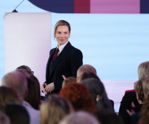 Marta Nawrocka zabrała głos przed Dniem Kobiet. Jej strój nie był przypadkiem