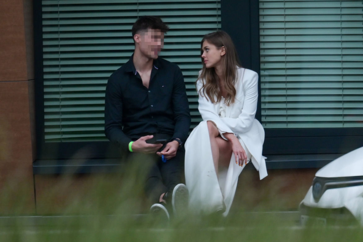 Joanna Opozda spędziła namiętną noc w warszawskim klubie