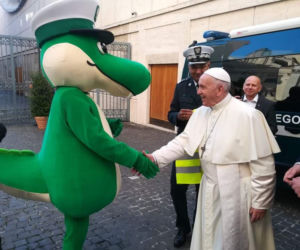 Krokodyle u Papieża