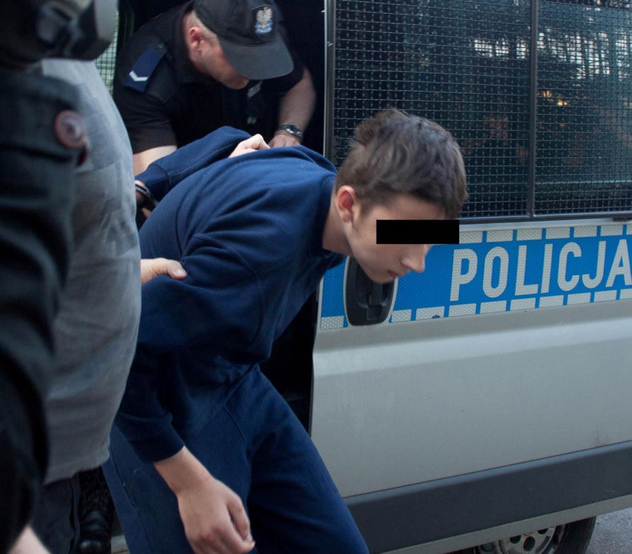 Wnuczek zabił babcię. Wyznał, że został opętany